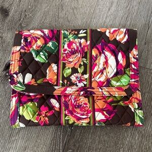 Vera Bradley Jewelry Folio - “English Rose” design